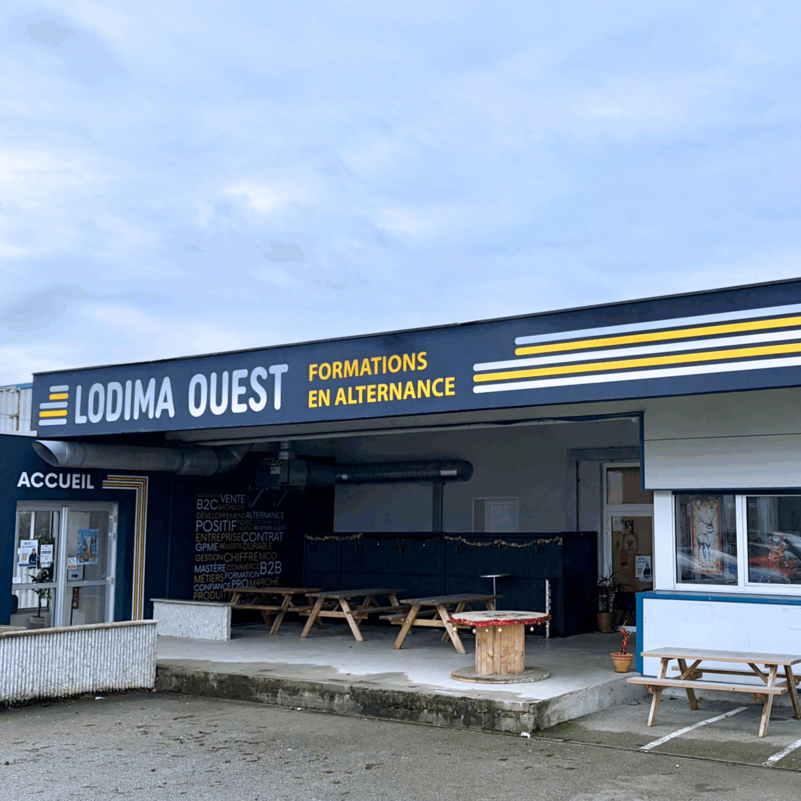 Page_accueil_Façade_école_Lodima_Ouest_Quimper