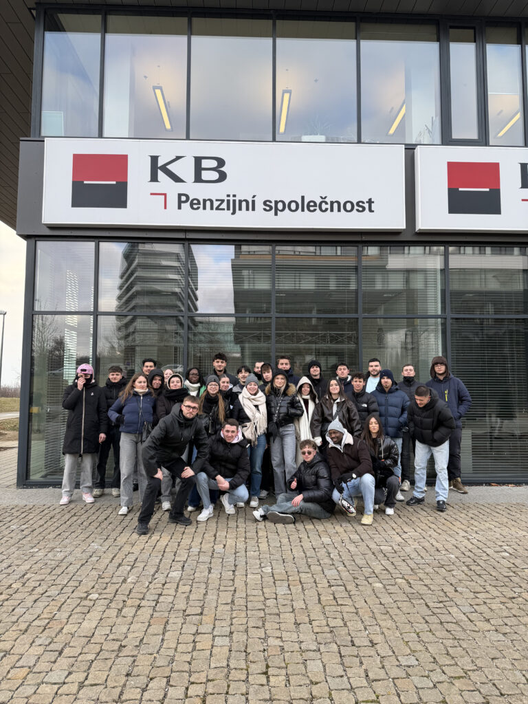 Jour 3_matin_visite_SGEF_page_mobilité_internationale_Prague